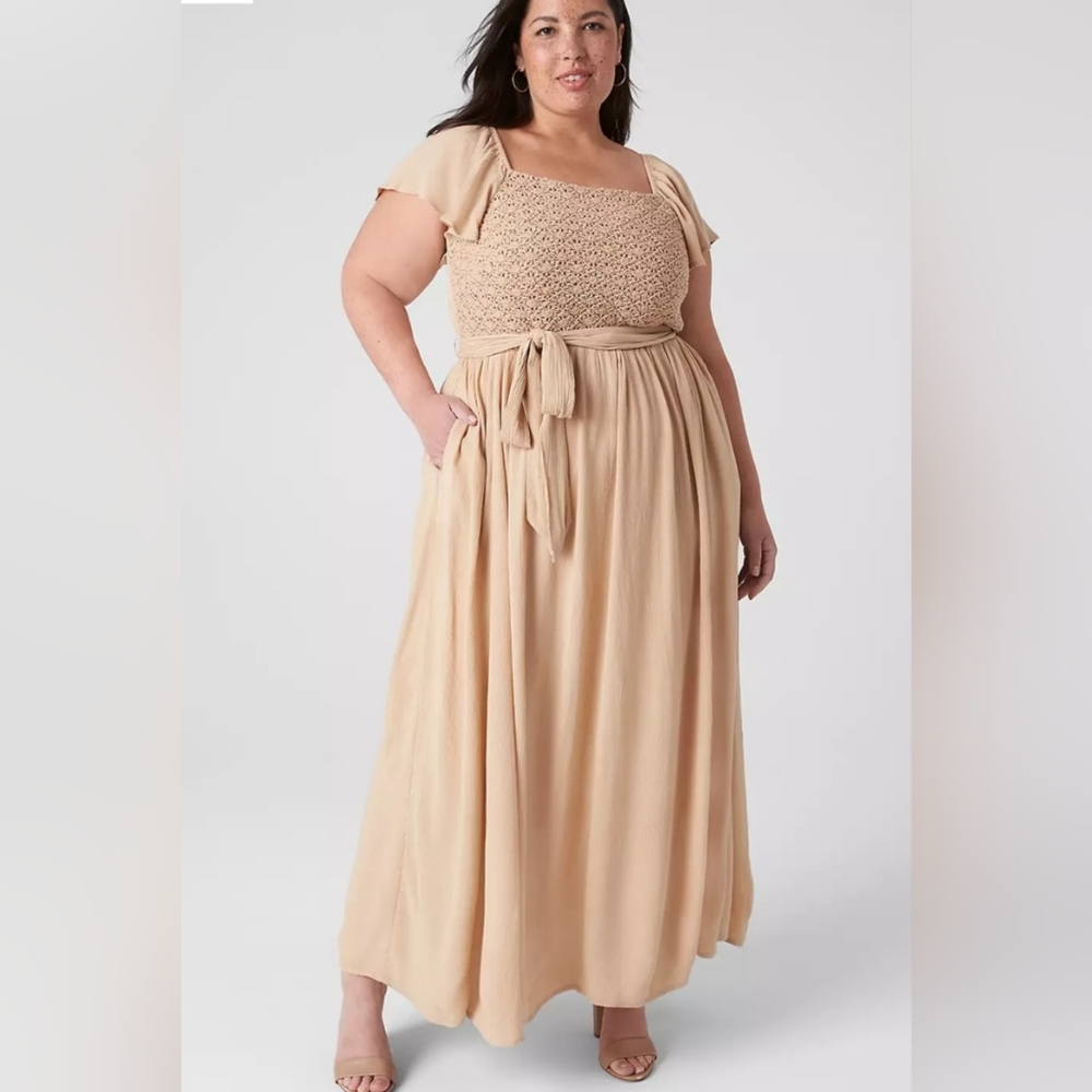 Flutter-Sleeve Crochet-Front Maxi Dress Size 14P Lane Bryant